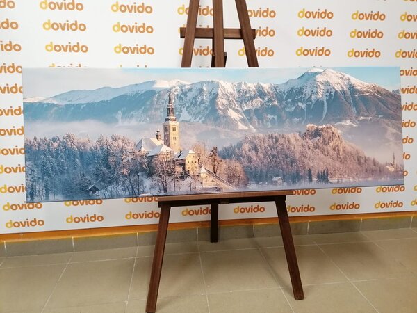 Kép templom a Bled tónál Szlovéniában