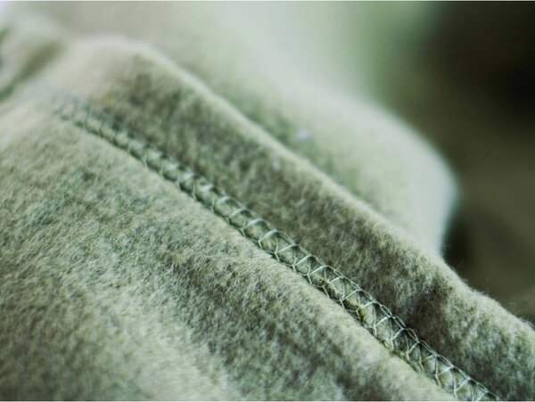 Olivazöld fleece takaró 200x150 cm - JAHU collections