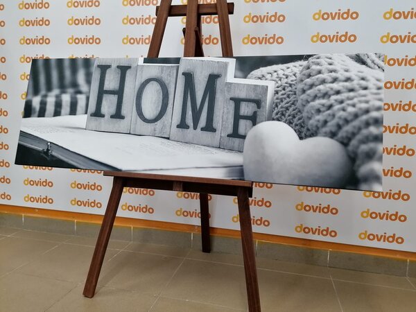 Kép Home háttérrel fekete fehérben