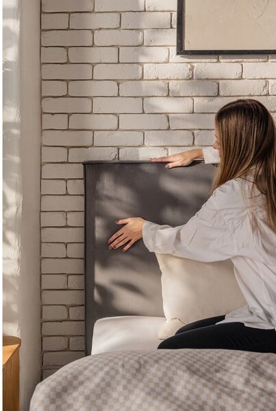 Szürke kárpitozott ágyneműtartós franciaágy ágyráccsal 160x200 cm Thessa Bold – Bonami Selection