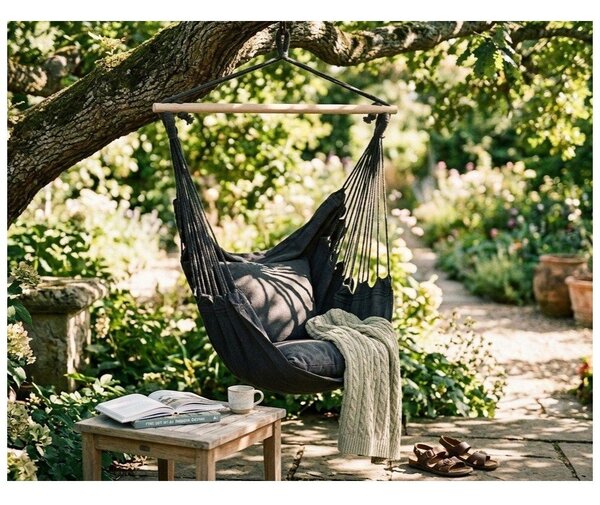 Fekete párnázott kerti függőfotel Tobago – Garden Pleasure