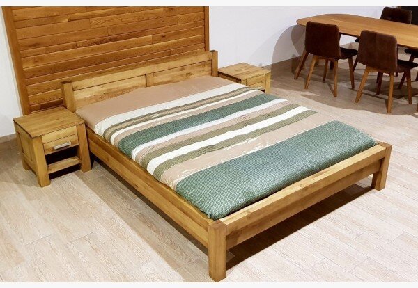 Tömörfa ágy 160 vagy 180 x 200 cm méretekkel