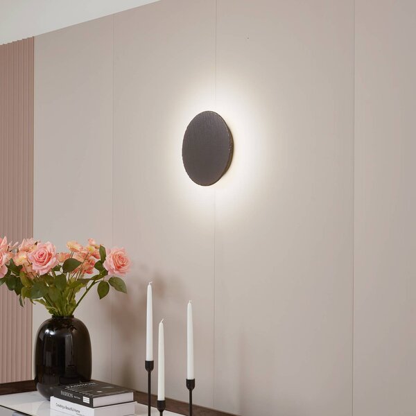 Lindby Peetu LED fali lámpa, Ø 25 cm, pala, fényerőszabályozó, dimmelhető, Alu / szürke / cink, Nappali / Étkező, Kő, Modern