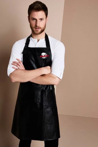 Chefs.hu - hímzett logós vízálló műbőr kötény