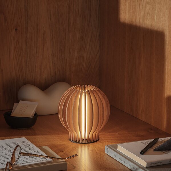 Asztali lámpa PLEASE WAIT to be SEATED, Radiant, dimmable, Fa, Nappali, Fa, Modern