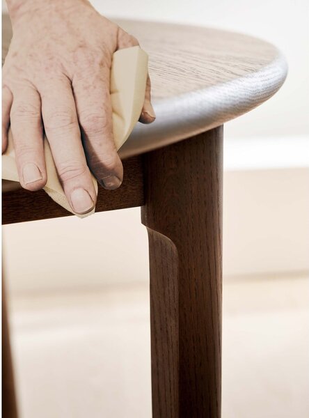 Barna tölgyfa kerek bővíthető étkezőasztal ø 120 cm Noor – Hammel Furniture
