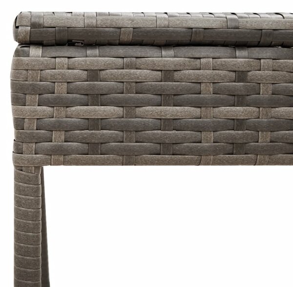 2 db szürke polyrattan napozóágy asztallal