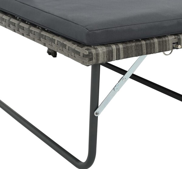 2-részes szürke polyrattan kerti bútorszett párnákkal