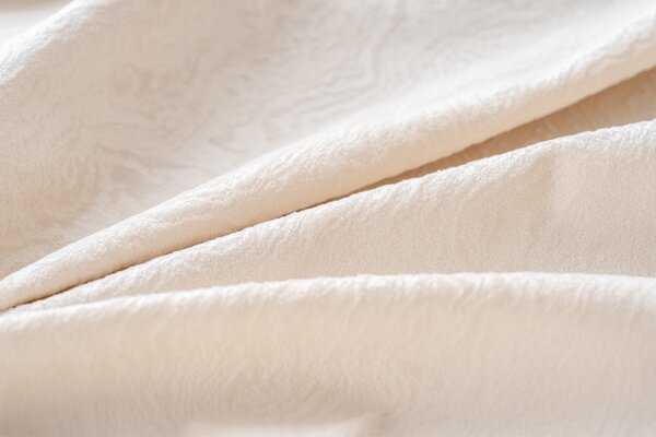 DUNES VELVET sötétítő függöny 140×250 cm, krémszínű Felfüggesztés: Hullámos sínszalag