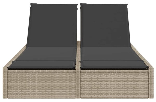 VidaXL világosszürke polyrattan dupla napozóágy párnával