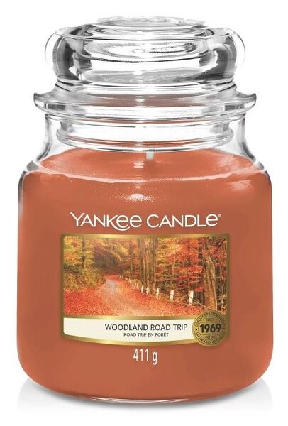 Yankee Candle Yankee Candle - Illatosított gyertya WOODLAND ROAD TRIP központi 411g 65-75 óra YC0023