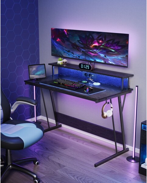 Számítógép asztal, gaming asztal, beépített LED fénnyel és elosztóval, fekete, 60x120x76cm