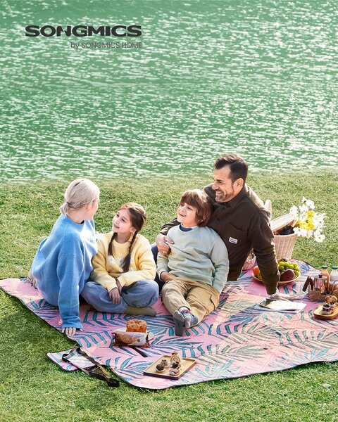 Piknik takaró, strand pléd 200 x 200 cm, páfrányminta és rózsa