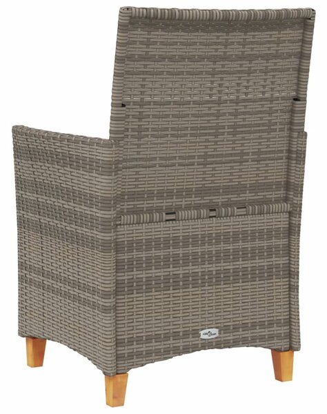 2 db szürke polyrattan és tömör fa kerti szék párnával