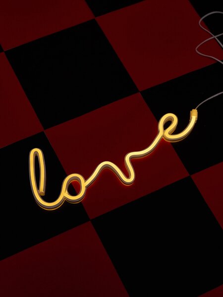 Sinsay - LED lámpa „Love” felirat formában - fehér