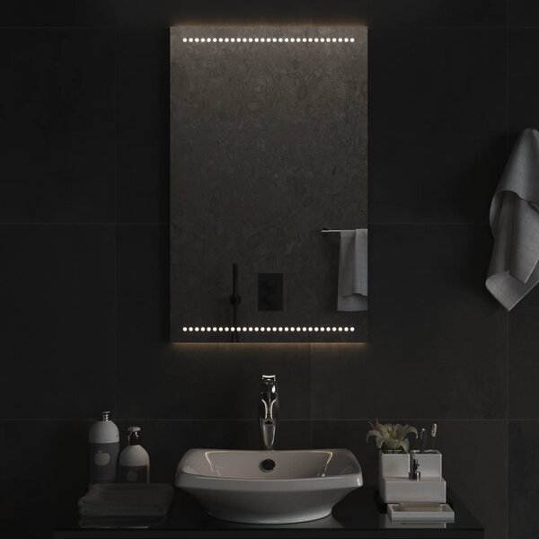 LED-es fürdőszobatükör 50x80 cm