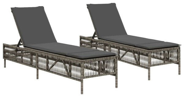 2 db világosszürke polyrattan napozóágy párnával