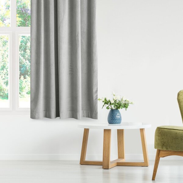 Világosszürke bársony dimout (részleges sötétítő) függöny 140x245 cm Eyelets – Restilo