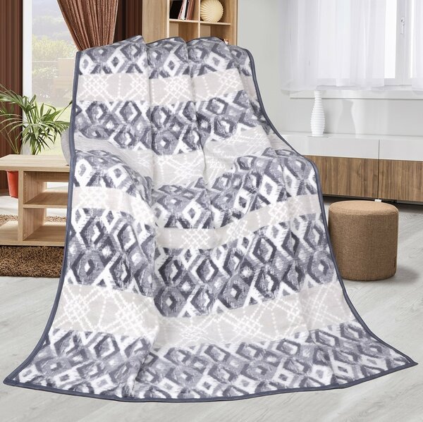 Karmela Plus Geometriai mintájú takaró, kékesszürke, 150 x 200 cm