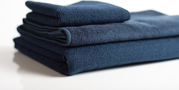 Towel City Gyorsan száradó sporttörülköző 110x30 cm - Fehér