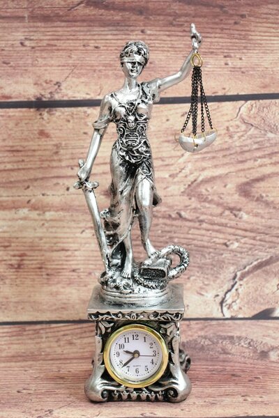 JUSTITIA, az igazság Istennője órával L-552 - ezüst (26x7x7 cm)
