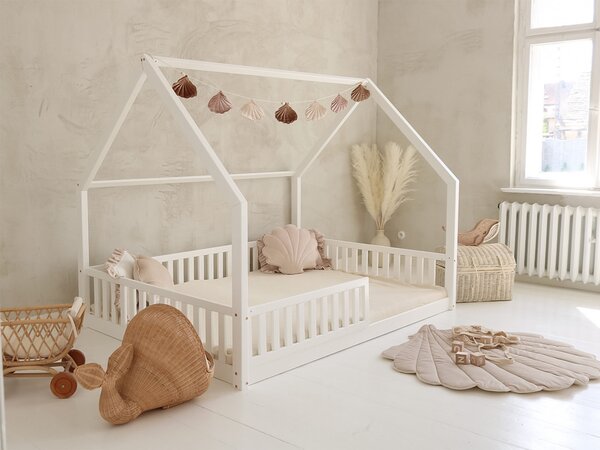 BIANCO New leesésgátlós házikó ágy 140x200 - fehér