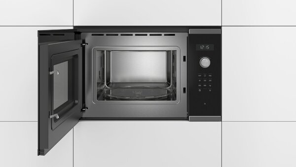 Bosch Mikrohullámú sütő beépíthető BFL554MS0