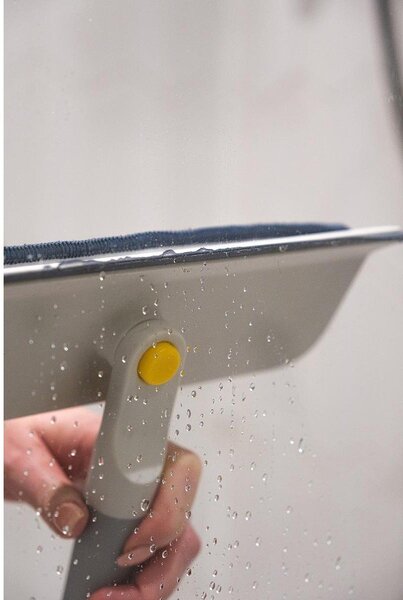 Bézs vízlehúzó 36 cm CleanTech – Joseph Joseph