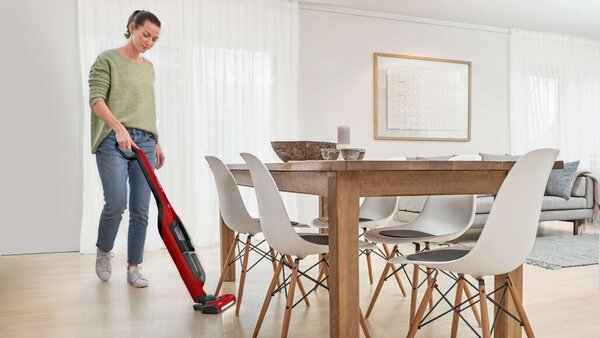 Bosch BBH3ZOO28 Vezeték nélküli álló Porszívó, Piros