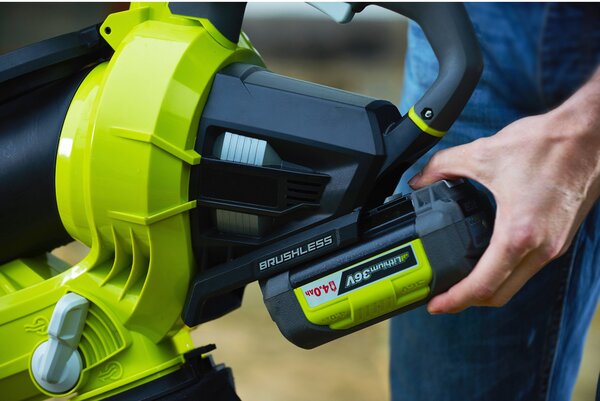 AKU fúvó/porszívó RYOBI RBV36B, 36 V