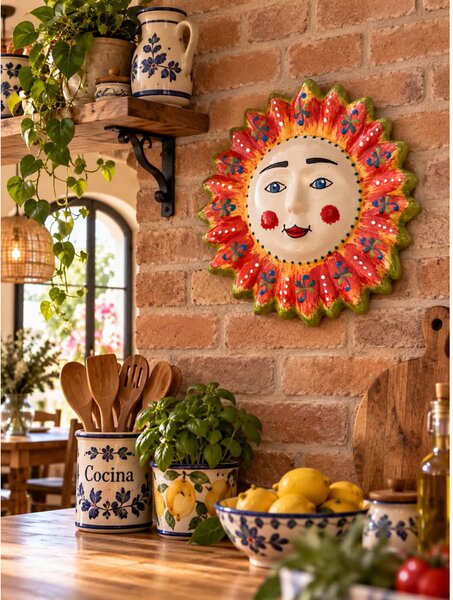 Sol de Fiesta kézzel festett spanyol kerámia nap fali dísz – 27 cm – a korall-piros, zöld szegélyes változat