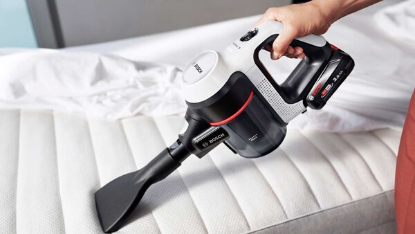 Bosch Unlimited 7 Akkus Porszívó
