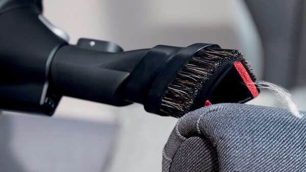Bosch BBS711ANM vezeték nélküli álló Porszívó, Fekete-Piros