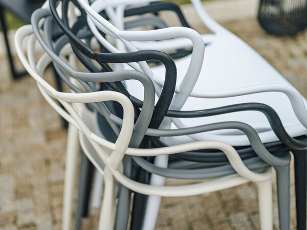 Kerti szett KATO SIRVON - 2 szék és kerek asztal, fekete