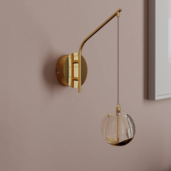 Lucande LED-es fali lámpa Hayley, arany színű, üveg, 34 cm magas, Tiszta / átlátszó, Nappali / Étkező, Üveg, Modern