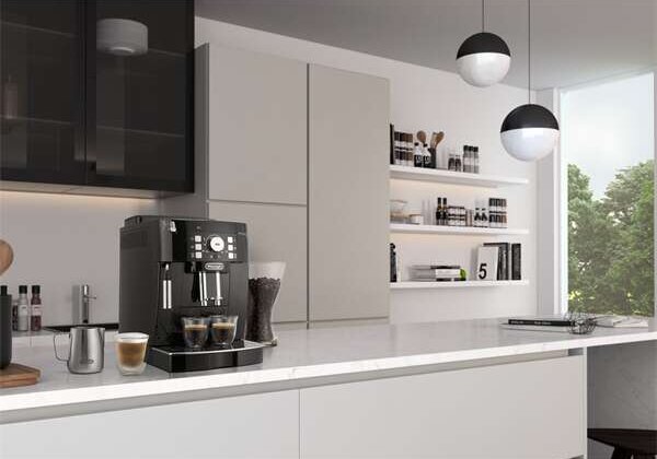 DeLonghi ECAM21117.B Magnifica S Automata Kávéfőző 1450W, 1,8l, Fekete
