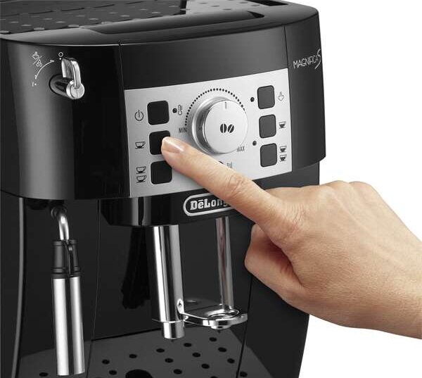 DeLonghi ECAM21117.B Magnifica S Automata Kávéfőző 1450W, 1,8l, Fekete