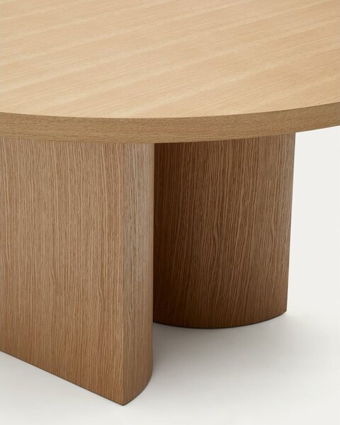 Kerek étkezőasztal tölgyfa dekorral ø 150 cm Nealy – Kave Home