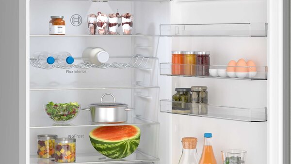 Bosch KGN49VICT Alulfagyasztós hűtőszekrény, 440L, M:203, NoFrost, C energiaosztály