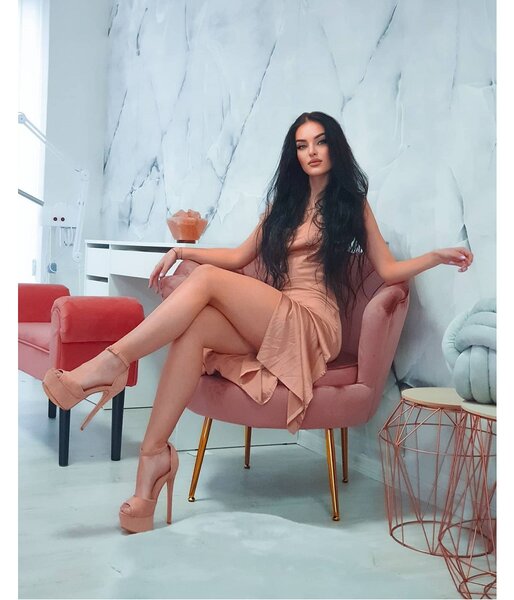 KONDELA Fotel Art-deco stílusban, rózsaszín Velvet anyag/gold króm-arany, NOBLIN