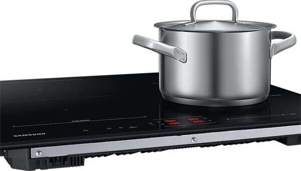Samsung NZ64B5046GK/U2 Beépíthető indukciós főzőlap, 59 cm, 4 főzőzóna, SmartThings Cooking, Fekete