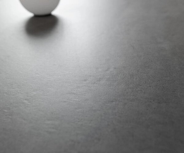 DELIFE Konzolasztal Edge hajóformájú 140x40 cm kerámia beton szürke Conos fém fekete