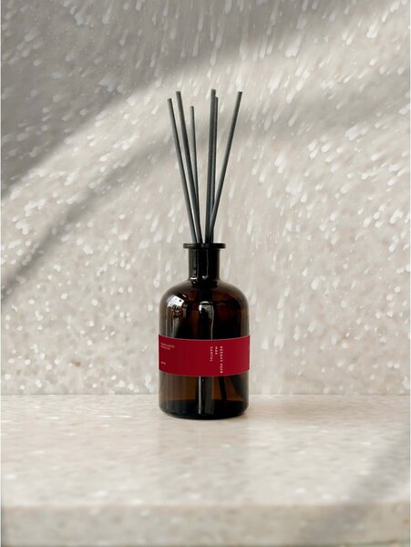 Aromadiffúzor #90 Pink Pepper, Poppy, Sandalwood – Perfumed Prague