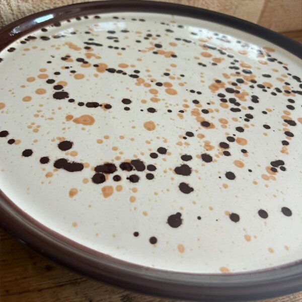 Pöttyös pizza tányér 34 cm átmérővel