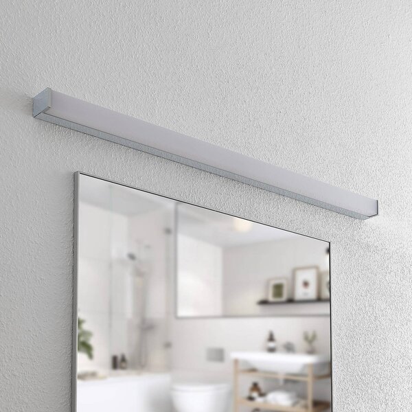 Lindby Klea LED-es fürdőszoba lámpa, 120 cm, króm, fém, IP44, Króm / ezüst, Fürdőszoba, Alumínium, Modern