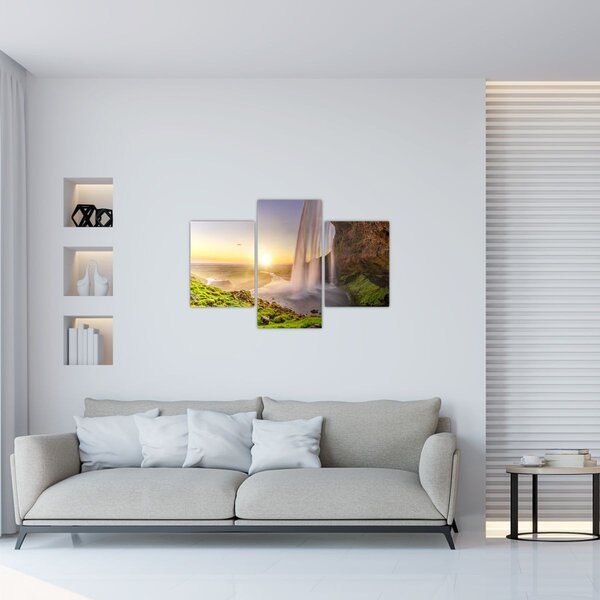 Kép - Seljalandsfoss a barlang mögül (90x60 cm)