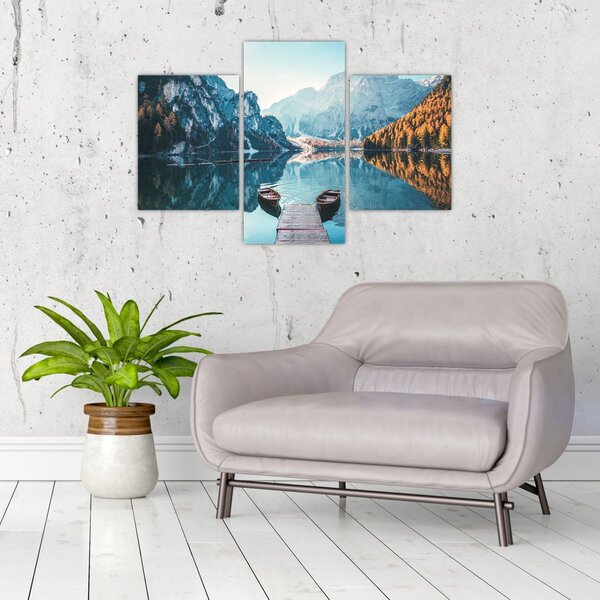 Kép - Csónakok a Braies-tónál (90x60 cm)