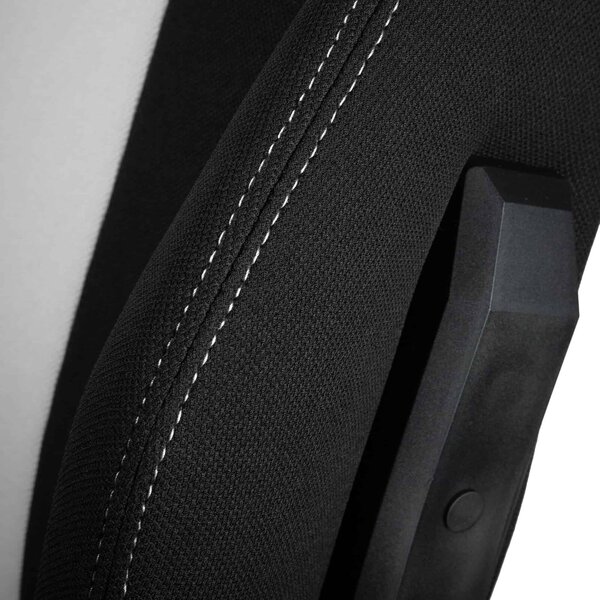Nitro Concepts E250 Gamer szék - Fekete-Fehér