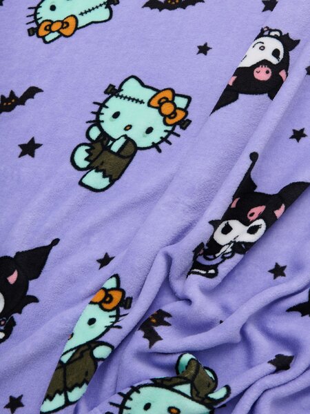 Sinsay - Takaró halloween mintával Hello Kitty and Friends - szőlőszínű