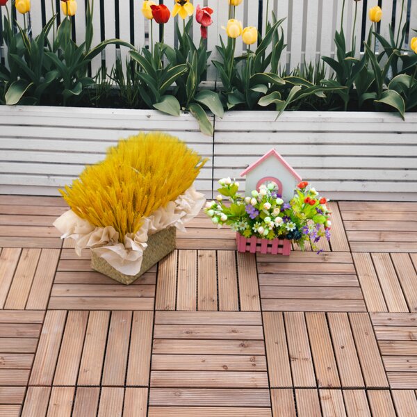 Outsunny kültéri fa kerti padlólapok, 27 darabos szett, 2,5 m², egymásba illeszthető, 30x30 cm, barna